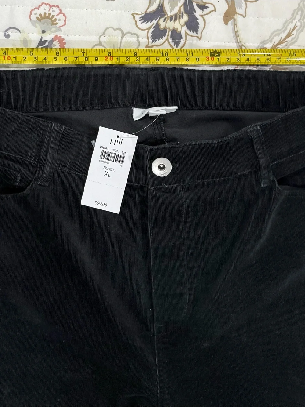 J Jill Black Women's pull up corduroy’s
